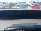 Toyota Prius Le JTDKARFUXK3070255 снимка