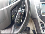 Lincoln Mkx Reserve 2LMPJ8LP0HBL24224 снимка