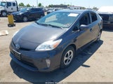 Toyota Prius Three JTDKN3DU4D5637782 снимка