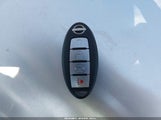Nissan Rogue Sv Fwd 5N1BT3BA0NC733562 fotografie
