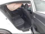 Hyundai Elantra Value Edition 5NPD84LF9JH365170 photo
