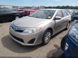 Toyota Camry Le 4T4BF1FK6ER360025 снимка