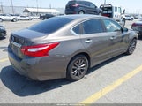 Nissan Altima 2.5 S 1N4AL3AP7HN316184 fotografie