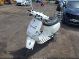 Vespa Lx 50 ZAPC386B895500241 снимка