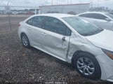 Toyota Corolla Le 5YFEPRAE6LP101585 photo