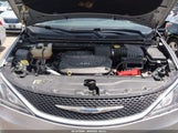 Chrysler Pacifica Touring L Plus 2C4RC1EG9JR194545 снимка