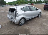 Toyota Prius C Two JTDKDTB37F1101058 fotografie