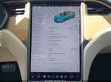 Tesla Model S 5YJSA1E24LF355068 fotografie