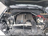 BMW X5 xDrive35I 5UXKR0C56J0X96985 снимка