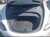 Tesla Model 3 Rear-Wheel Drive 5YJ3E1EAXPF574137 снимка