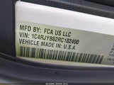 Jeep Grand Cherokee 4Xe 1C4RJYB62RC182400 снимка