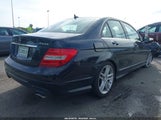 Mercedes-Benz C 300 Luxury 4Matic/Sport 4Matic WDDGF8ABXDR289715 photo