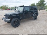 Jeep Wrangler Unlimited Sahara 1J4GA59138L503899 fotografie