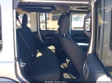 Jeep Wrangler Unlimited Sahara 4X4 1C4HJXEN8LW131529 fotografie