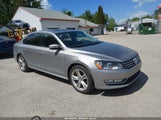 Volkswagen Passat 2.0L Tdi Sel Premium 1VWCN7A33EC096922 photo