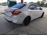Toyota Corolla Le 5YFBURHE6JP850675 снимка