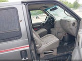 GMC Safari Standard 1GTDM19W8YB528131 снимка