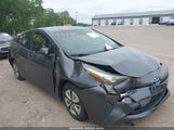 Toyota Prius Two JTDKBRFU2G3519335 photo