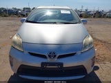 Toyota Prius Two JTDKN3DU6D5689396 fotografie