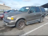 Lincoln Navigator 5LMEU27R22LJ17907 снимка