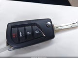 Toyota Corolla Le 5YFB4MDE4SP247282 снимка