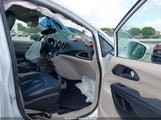 Chrysler Pacifica Touring L 2C4RC1BG2NR138652 снимка