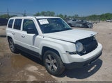 Jeep Patriot High Altitude 4X4 1C4NJRFB2HD177640 fotografie