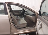 Toyota Camry Le 4T1BF3EK9AU096851 снимка