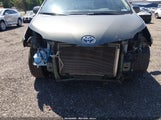 Toyota Sienna Le V6 8 Passenger 5TDKK3DC3DS399241 photo