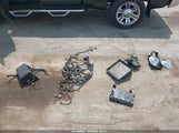 Toyota Tundra Grade 5.7L V8 5TFUW5F18BX200714 photo