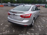 Ford Focus Se 1FAHP3F2XCL341343 photo