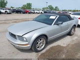 Ford Mustang V6 Deluxe/V6 Premium 1ZVFT84N575338364 fotografie