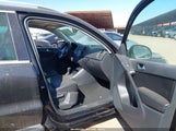 Volkswagen Tiguan Le/S/Se/Sel WVGAV7AX3CW514514 photo