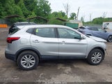 Nissan Rogue Sport S JN1BJ1CR1HW122660 fotografie