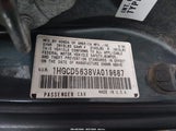 Honda Accord Lx 1HGCD5638VA019687 снимка