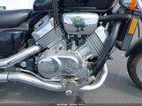 Honda Vf750 C JH2RC4300VM300453 fotografie