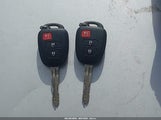 Toyota Rav4 Le JTMBFREV0JD251370 снимка