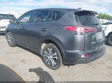 Toyota Rav4 Le JTMBFREV0JD251370 снимка