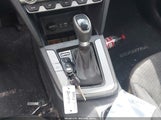Hyundai Elantra Sel 5NPD84LF7LH572806 photo