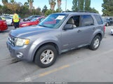 Ford Escape Hybrid 1FMCU59H48KC39585 снимка