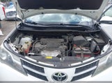Toyota Rav4 Xle JTMRFREV8D5004174 снимка