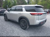 Nissan Pathfinder S 4Wd 5N1DR3ACXNC251823 photo