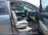 Toyota Sequoia Sr5 4.7L V8 5TDBT64A19S000881 fotografie