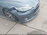 Tesla Model S P85 5YJSA1H12EFP42417 fotografie