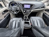 Chrysler Pacifica Touring L 2C4RC1BG7NR154345 снимка