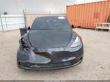 Tesla Model Y Long Range Dual Motor Rear-Wheel Drive 7SAYGDED1SF243289 fotografie