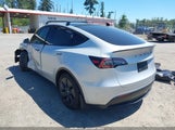 Tesla Model Y Long Range Dual Motor All-Wheel Drive 7SAYGAEE7RF169751 fotografie