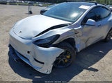 Tesla Model Y Long Range Dual Motor All-Wheel Drive 7SAYGAEE7RF169751 снимка