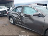 Toyota Camry Le 4T4BF1FK5GR524092 fotografie