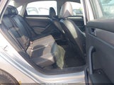 Volkswagen Passat 2.5L S 1VWAP7A32DC077259 снимка